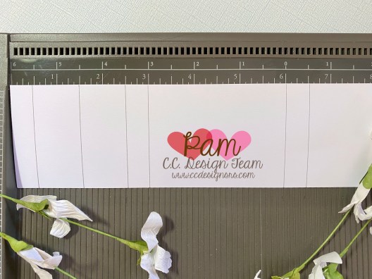 Llama Treat Holder Photo 2